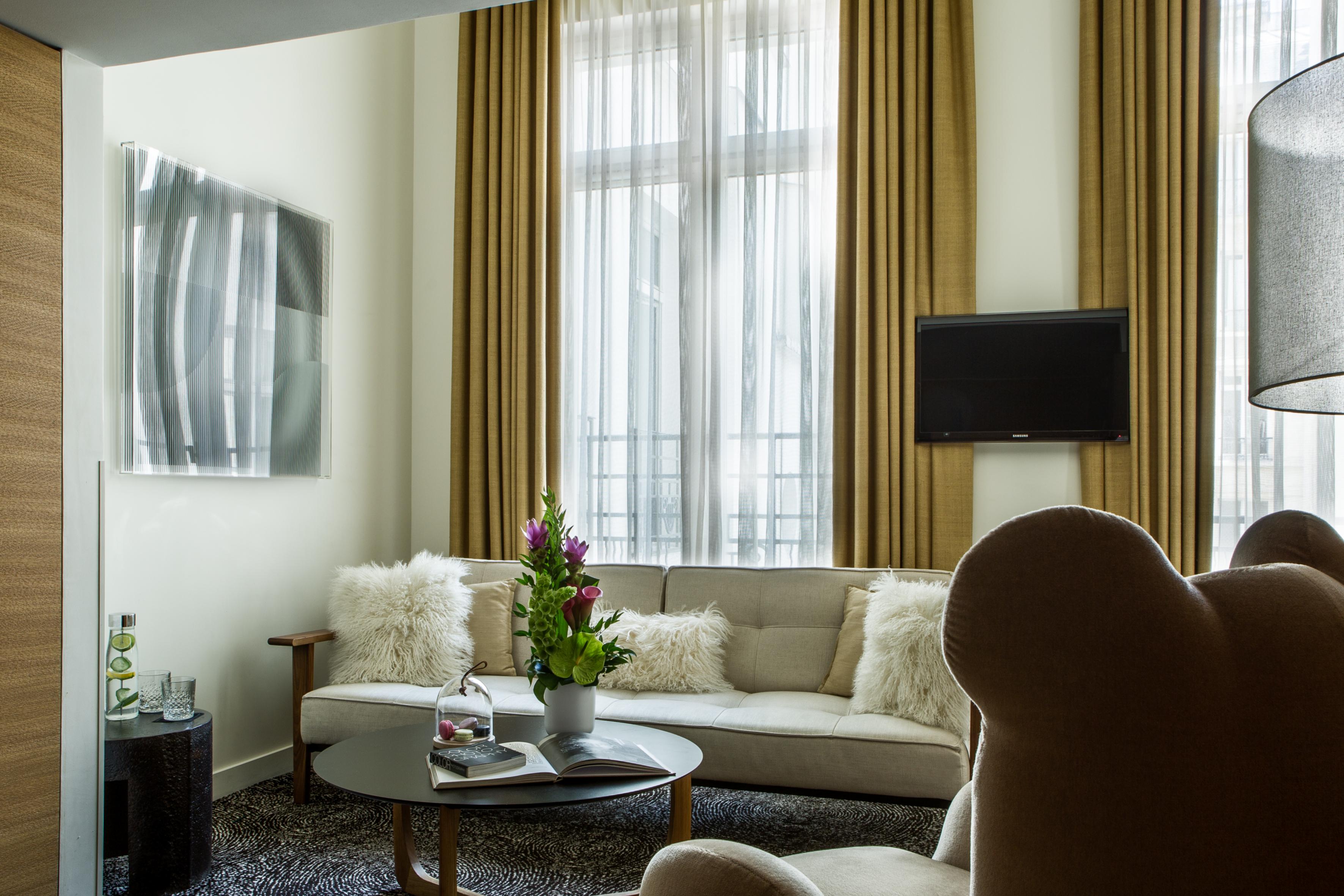 Hotel Marignan Champs-Elysees Παρίσι Εξωτερικό φωτογραφία