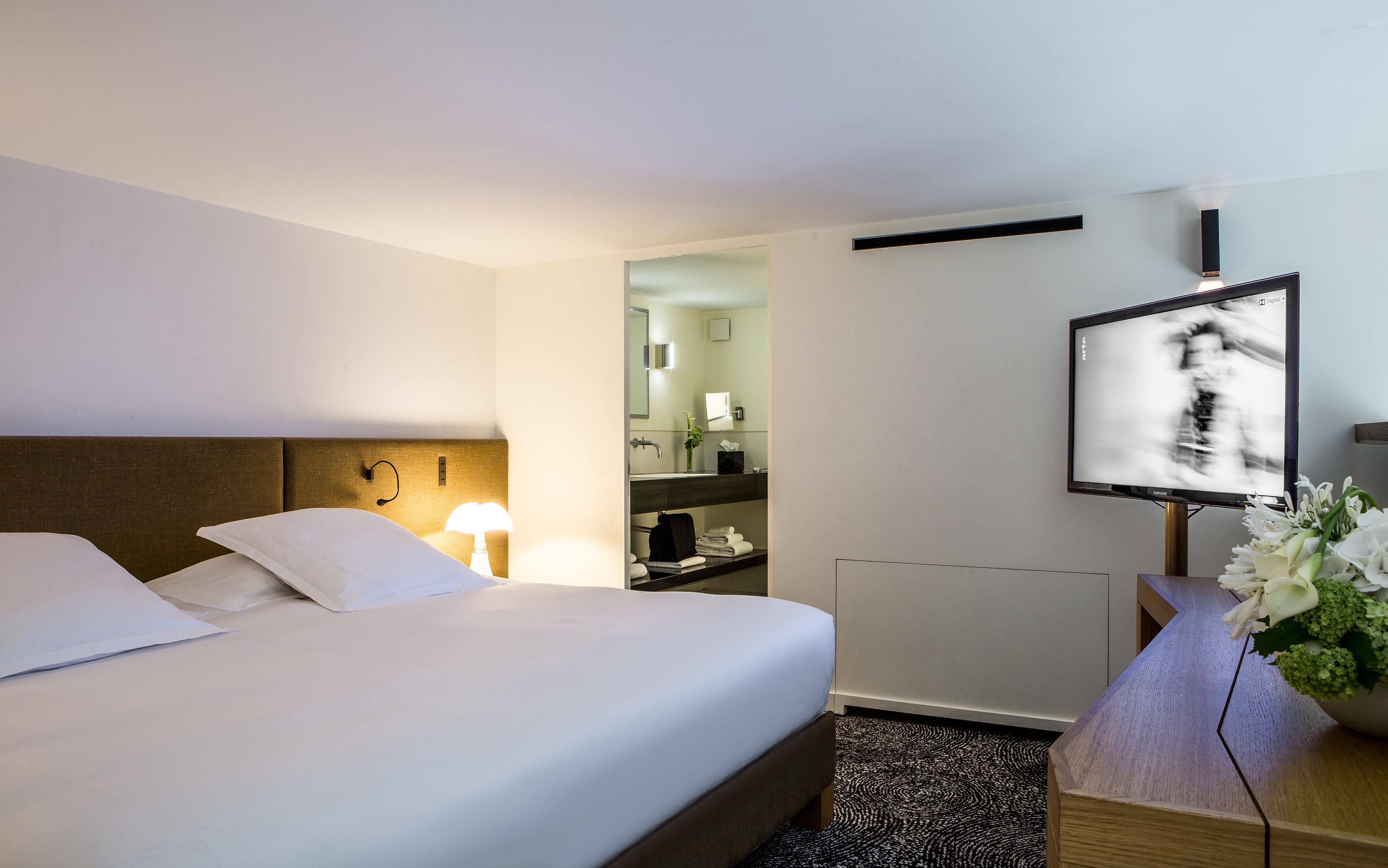 Hotel Marignan Champs-Elysees Παρίσι Εξωτερικό φωτογραφία